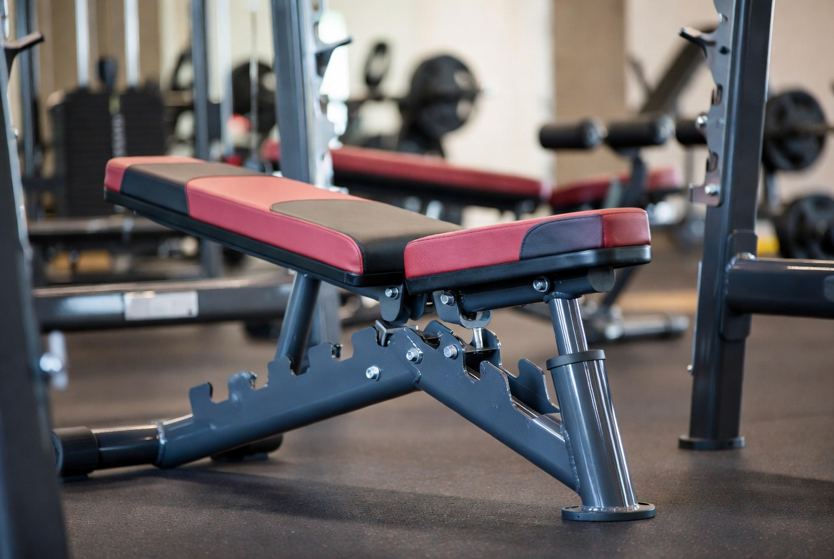 Chest Press vs Bench Press Muscles Worked