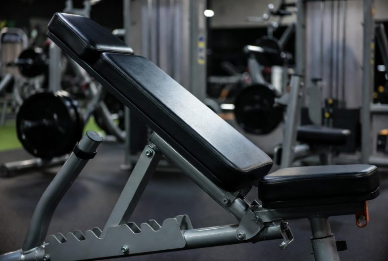 Incline Bench Press Muscles Worked vs Bench Press