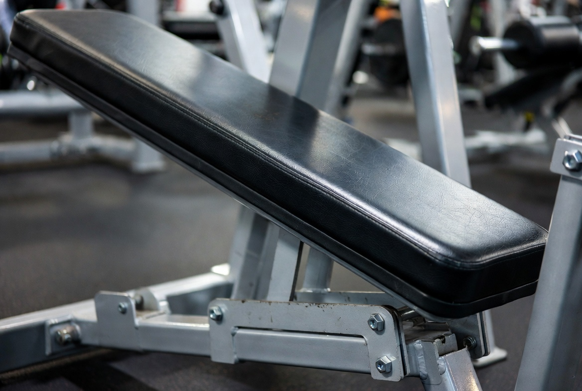 Incline vs Decline Bench Muscles Worked