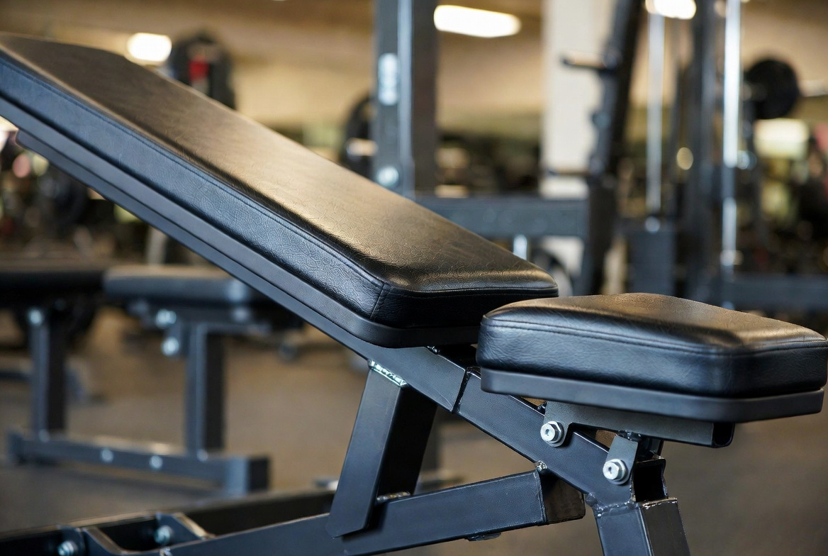 Overhead Press vs Bench Press Muscles Worked