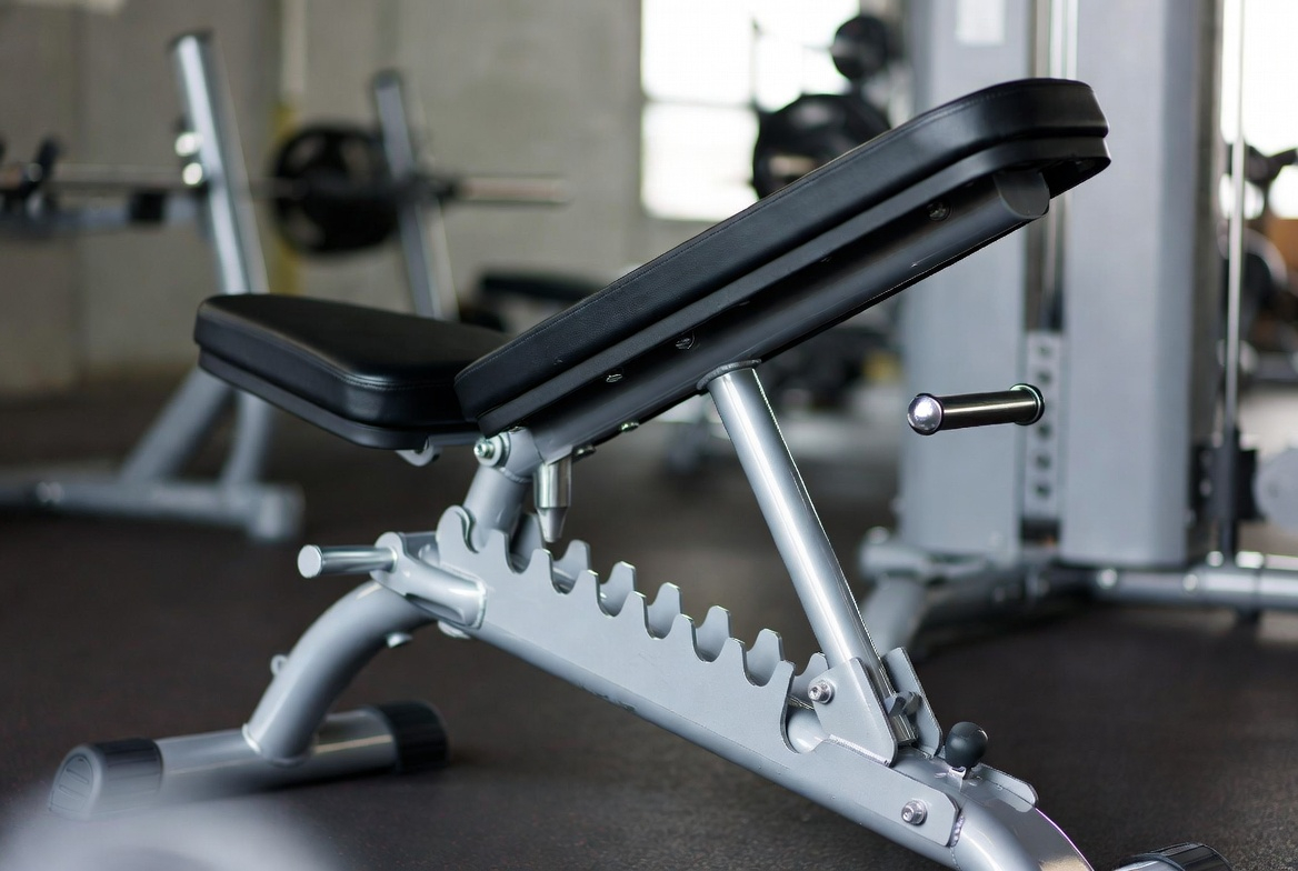 Overhead Press vs. Bench Press